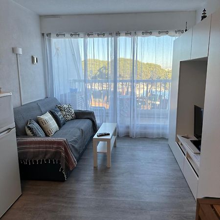 Studio vue port à 500m de la plage Le Grau-du-Roi Extérieur photo